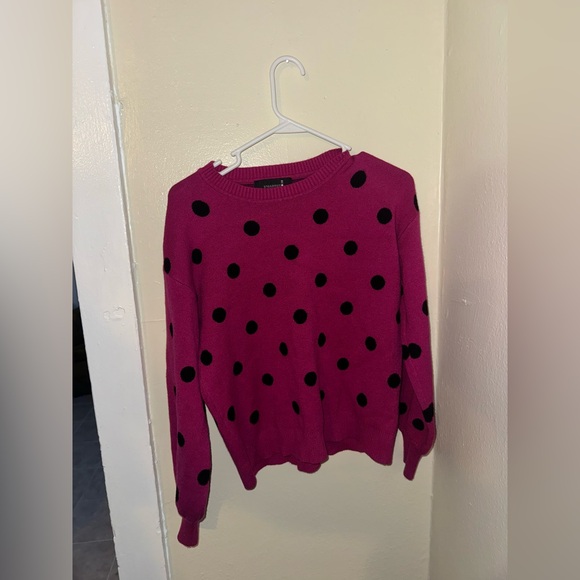 Chic Pink Polka Dot Sweater - Picture 1 of 3